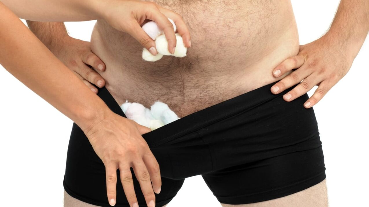 how fast a man with a small penis grows