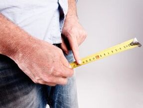 men measure their penis before enlarging it with soda